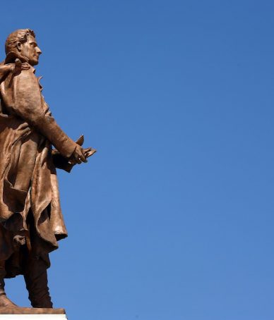 Statue de Lamartine, sur l'esplanade Lamartine de Mâcon